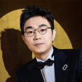 穿着考究的人